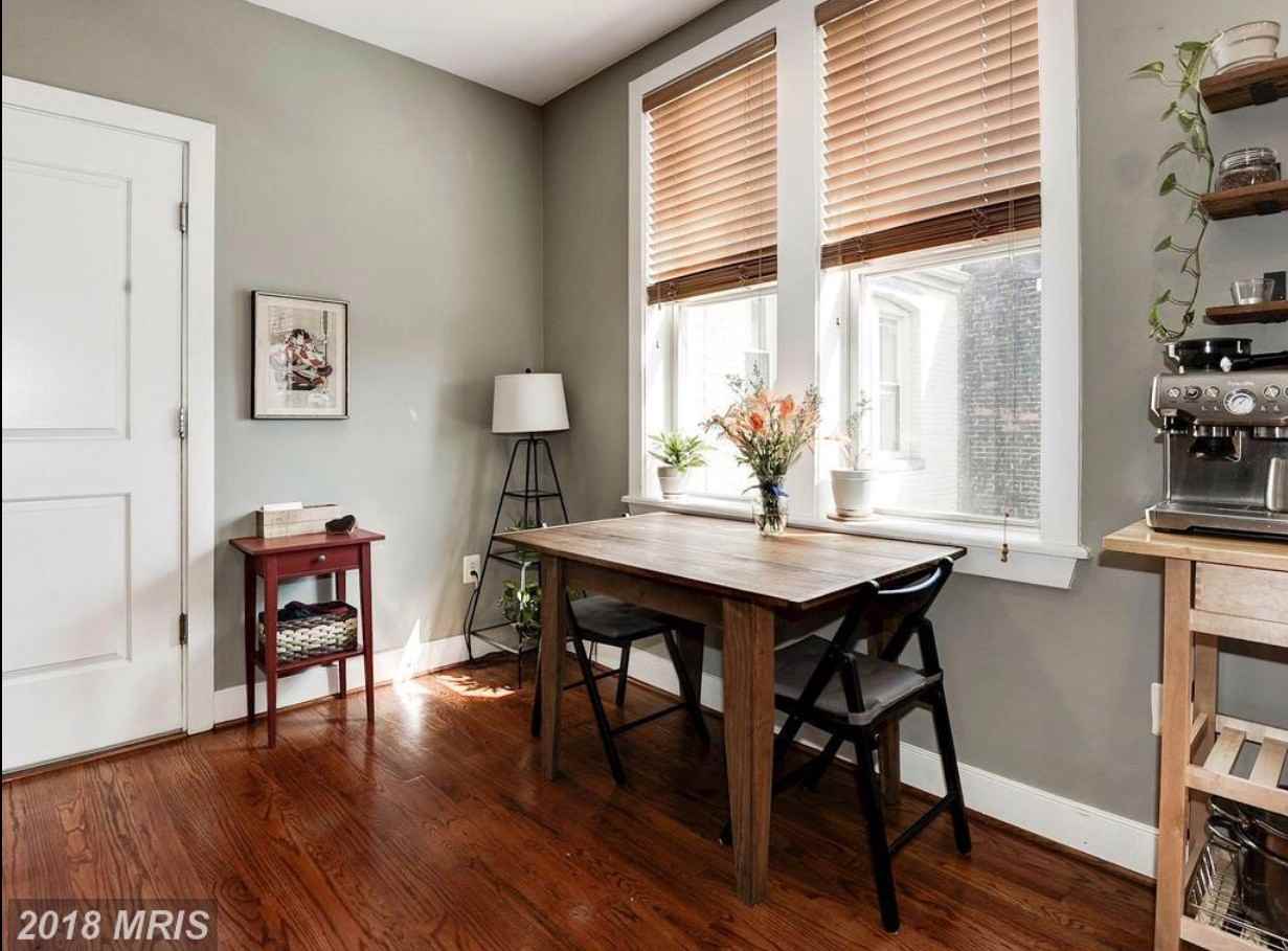 1718 1st St Nw #4 - Photo 4 of 23
