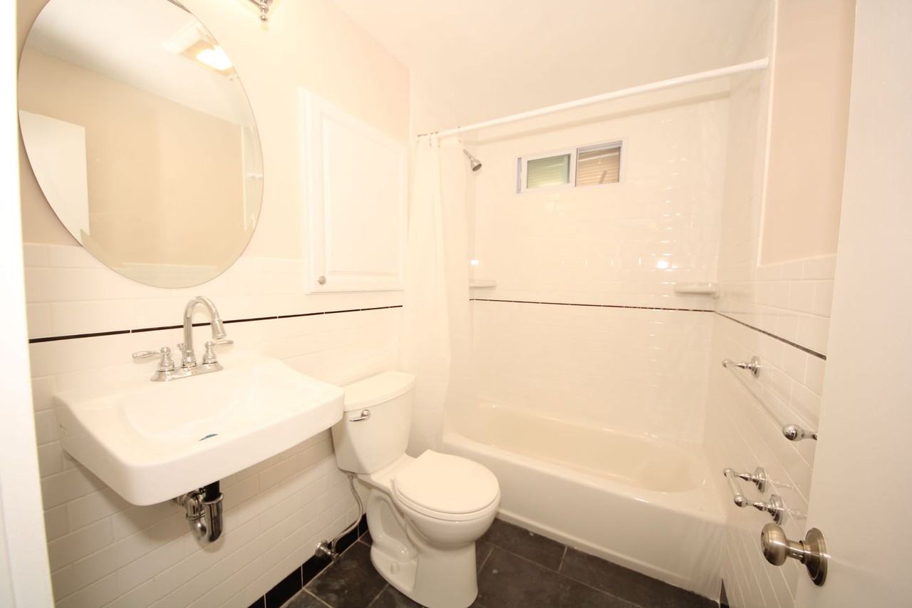 93 Cushing St - Photo 5 of 10