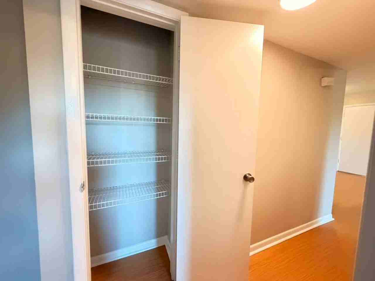 2831 N Ohenry Blvd - Photo 7 of 25