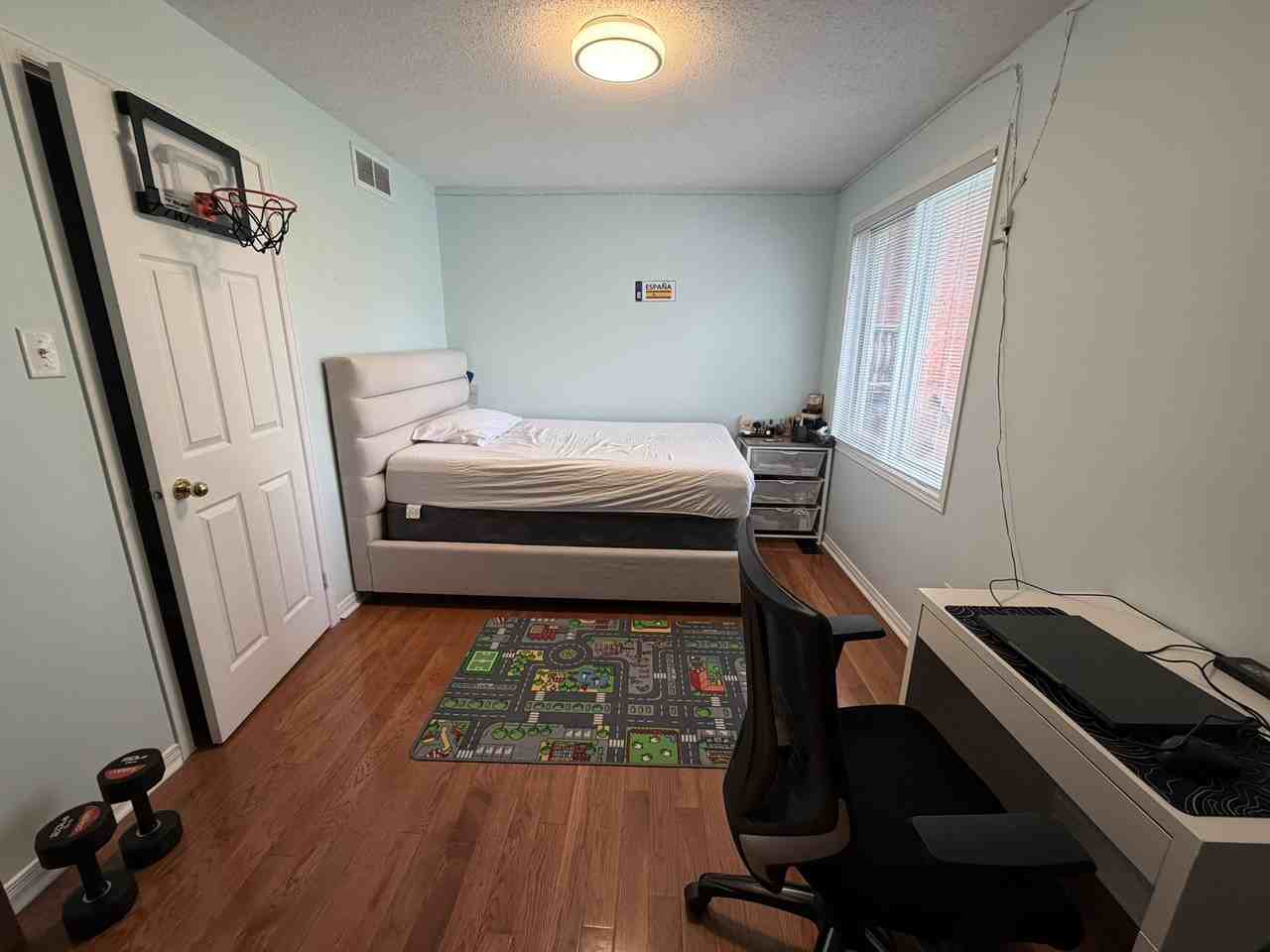 418 Somerset Street West - Photo 2 of 18
