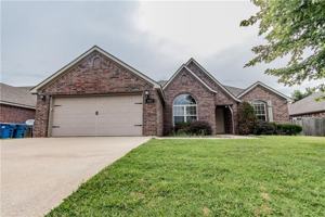 featured image of 3007 Sw Gumleaf Rd