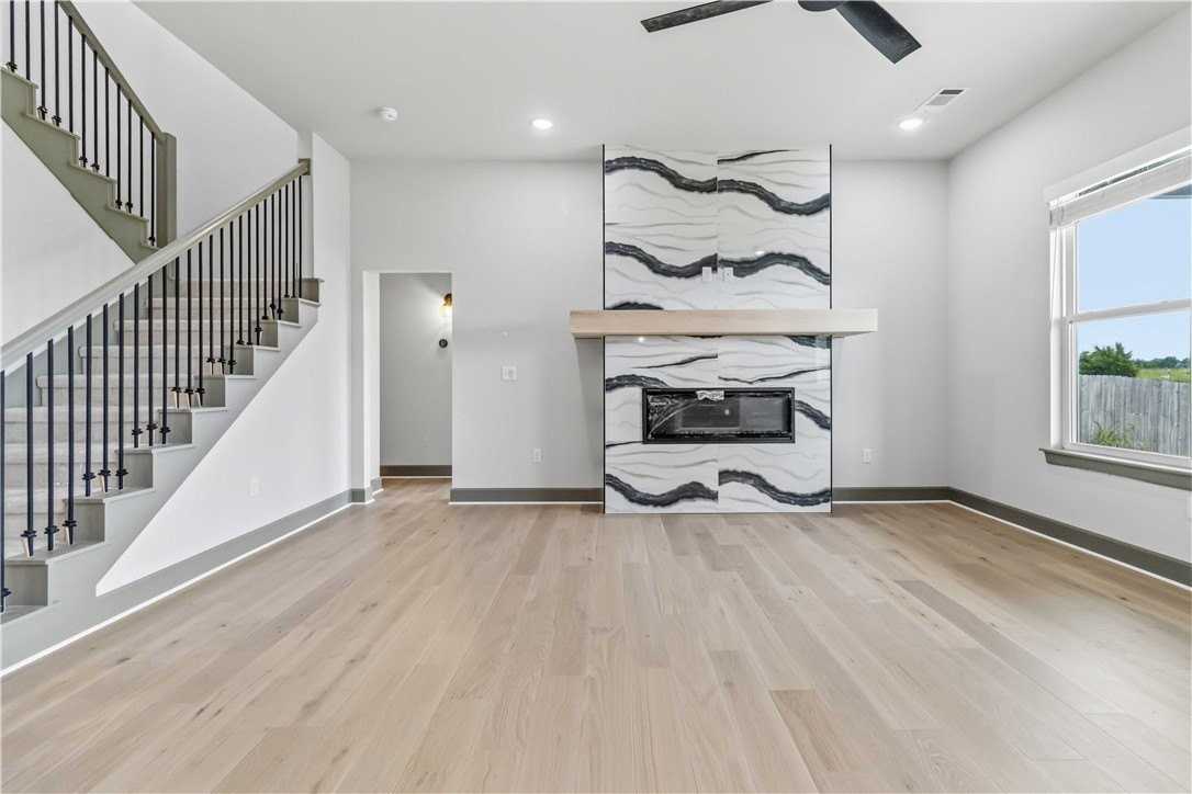 930 Trestle Ln - Photo 6 of 30