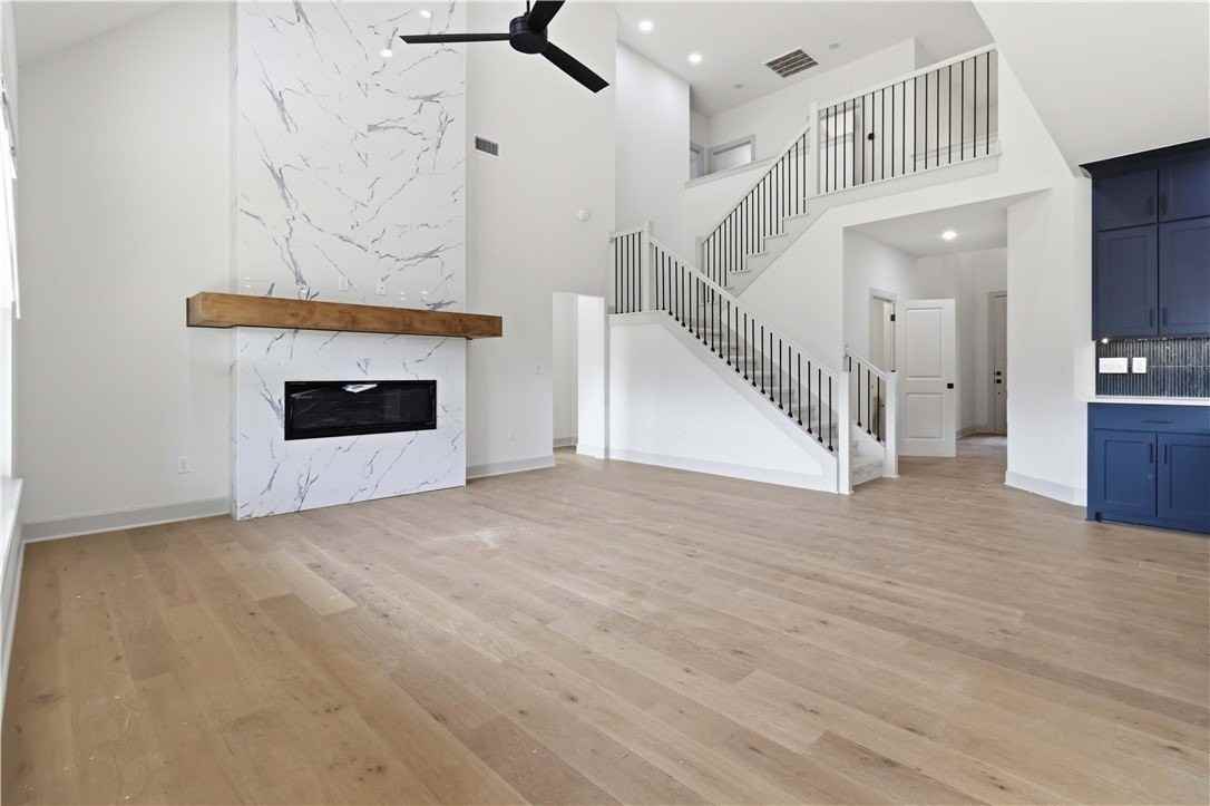 1240 Mammoth St - Photo 6 of 35