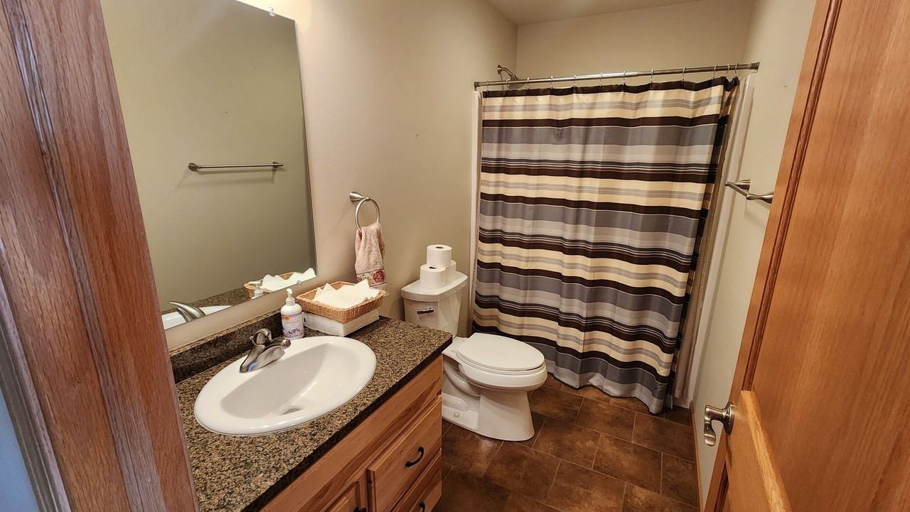 1329 Pinecrest Ln - Photo 7 of 21