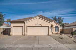 featured image of 658 E Ranch Rd