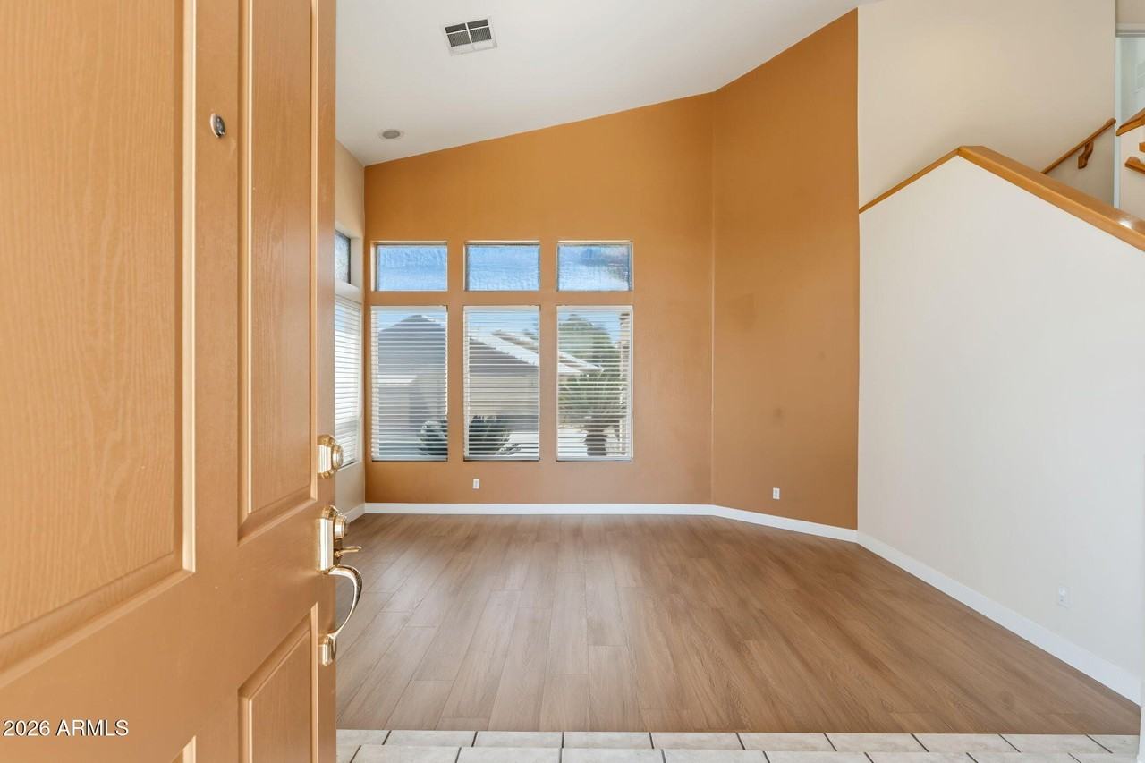 29424 N 49th St - Photo 4 of 50