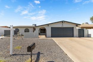 4716 W Christy Dr - Photo 1 of 1