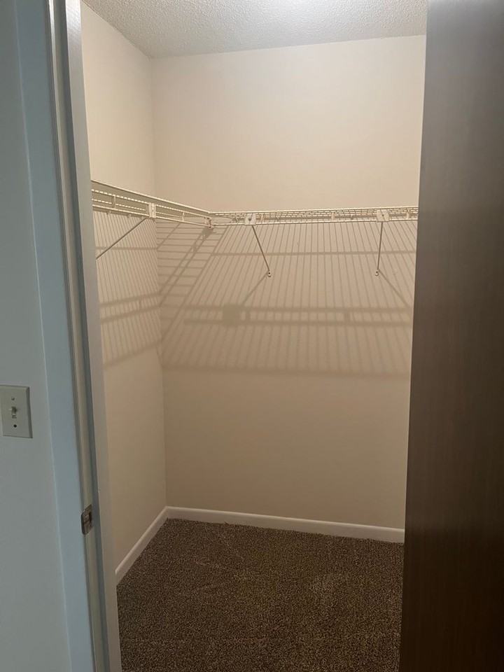13 Courtney Pl - Photo 5 of 8
