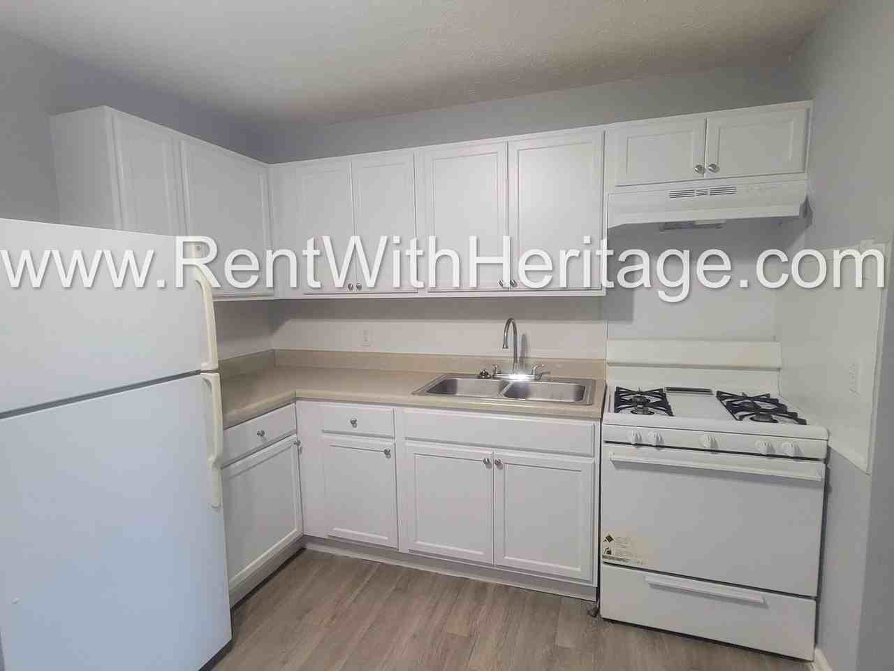 1049 Old Powder Springs Rd Sw - Photo 5 of 21