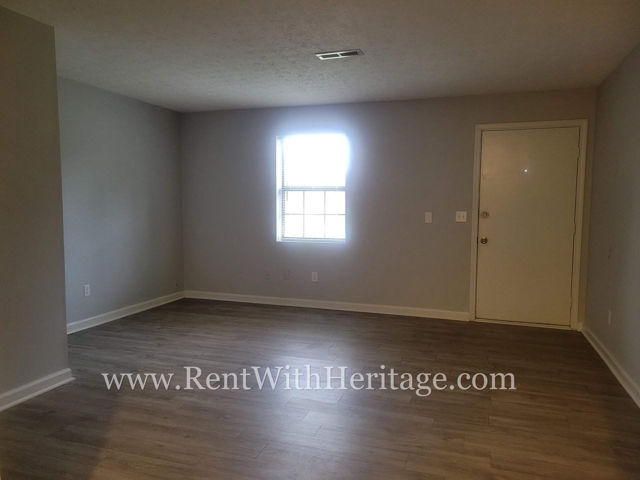 1049 Old Powder Springs Rd Sw - Photo 7 of 21