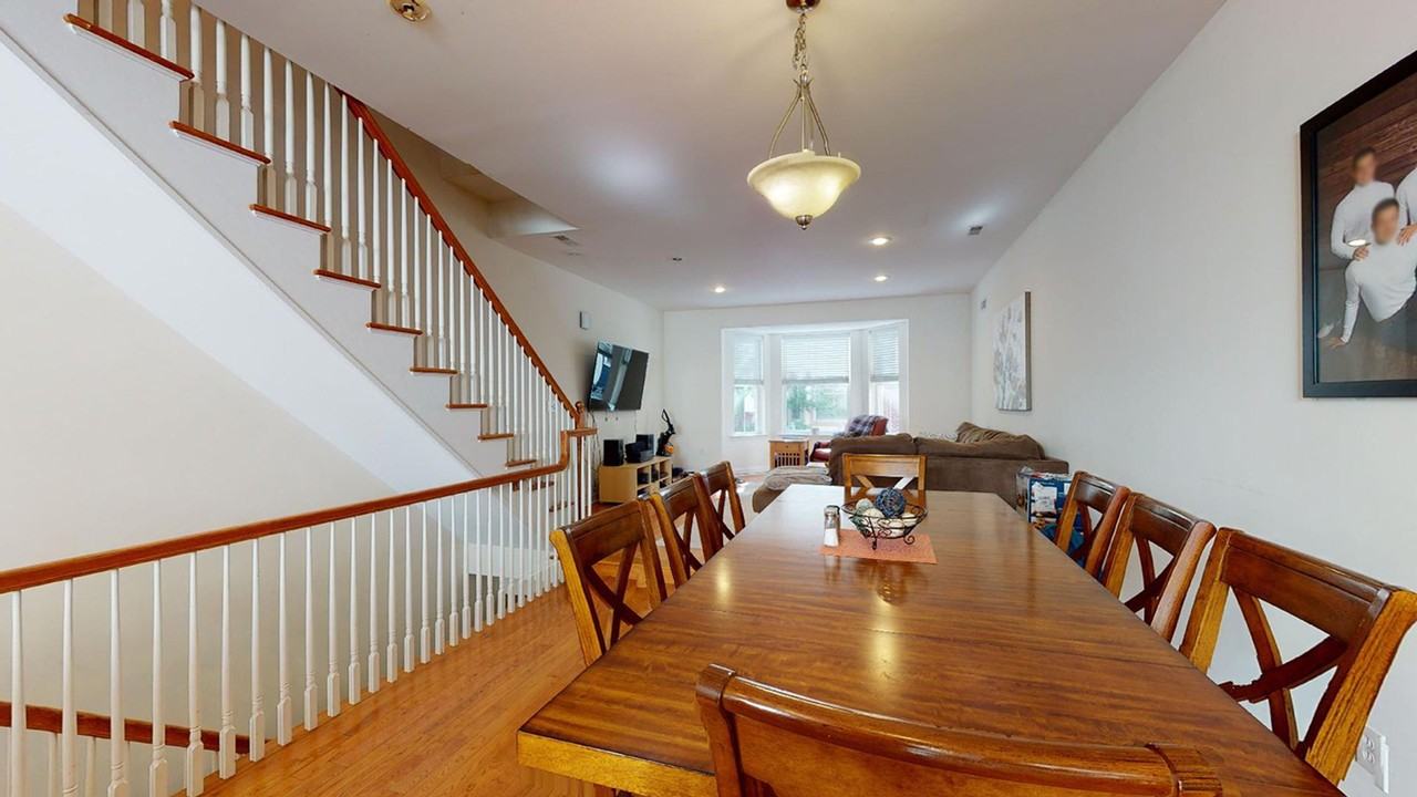 1007 S Dorrance St - Photo 3 of 17