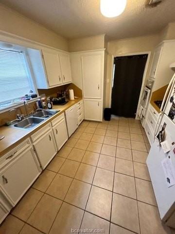 1802 Laura Ln - Photo 4 of 9