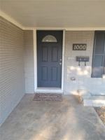 featured image of 1000 Hereford St
