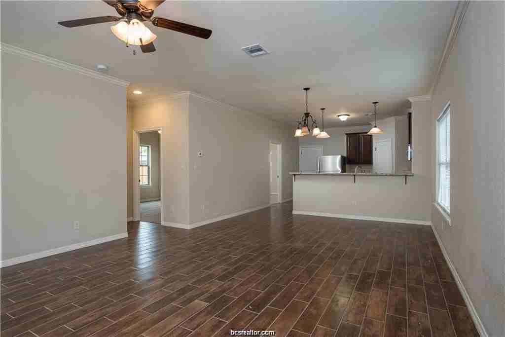 406 Ash St #A - Photo 2 of 12
