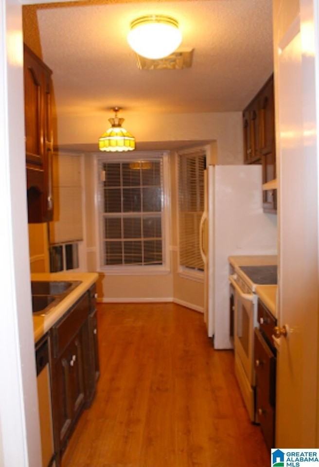 359 Jamestown Manor Dr - Photo 5 of 9