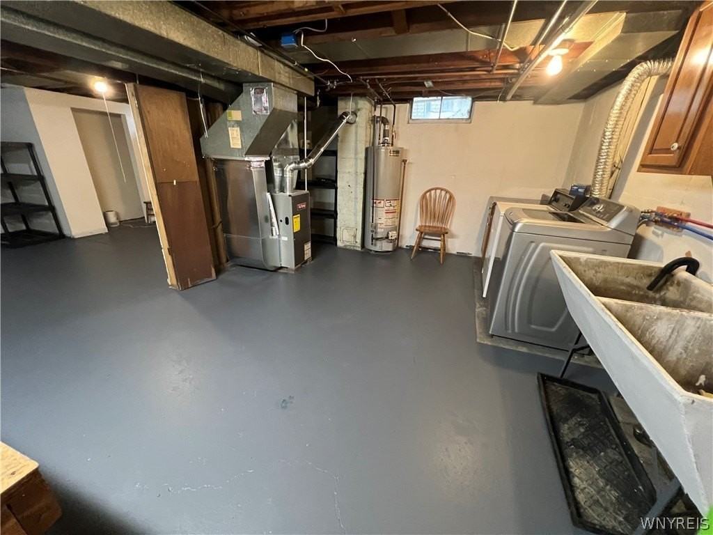 512 Cayuga Rd - Photo 3 of 20