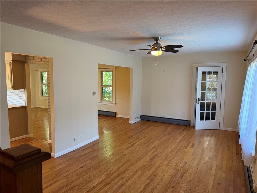 151 Cayuta St - Photo 3 of 15