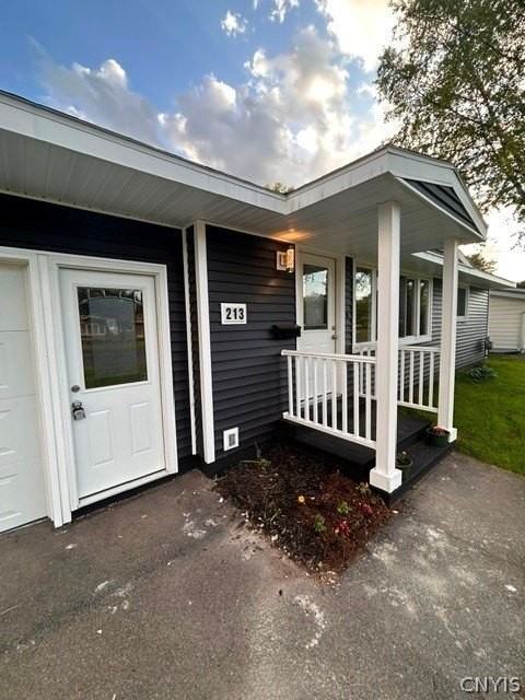 213 Sunflower Dr - Photo 2 of 21