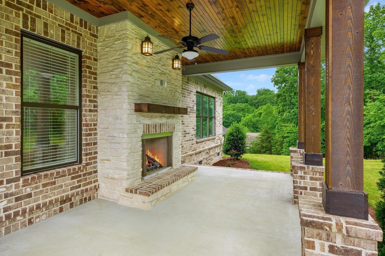 4313 Brush Creek Ct - Photo 2 of 50
