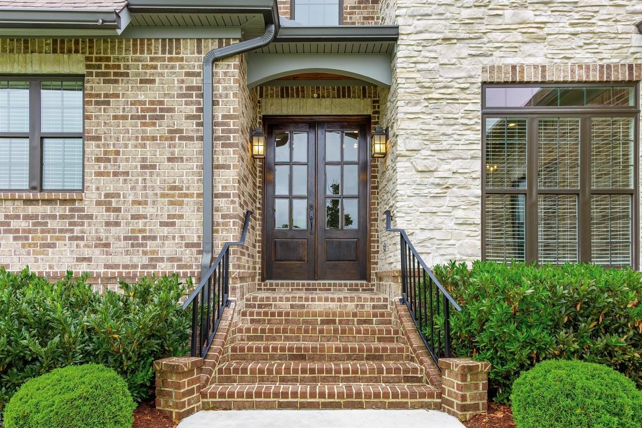 4313 Brush Creek Ct - Photo 3 of 50
