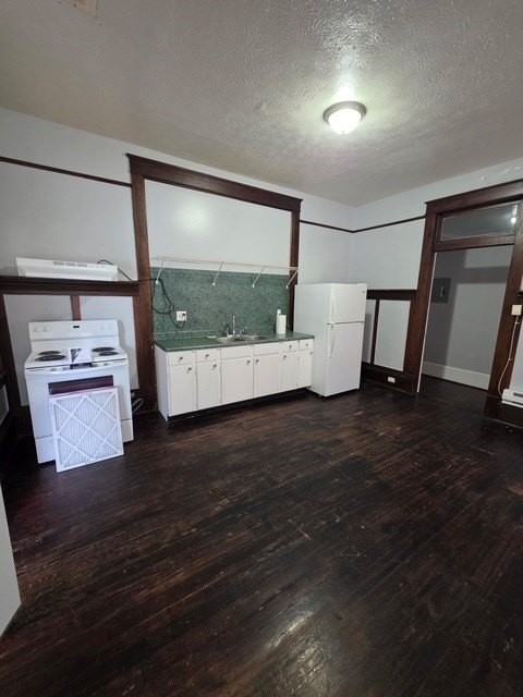 2923 11th Ave - Photo 3 of 10