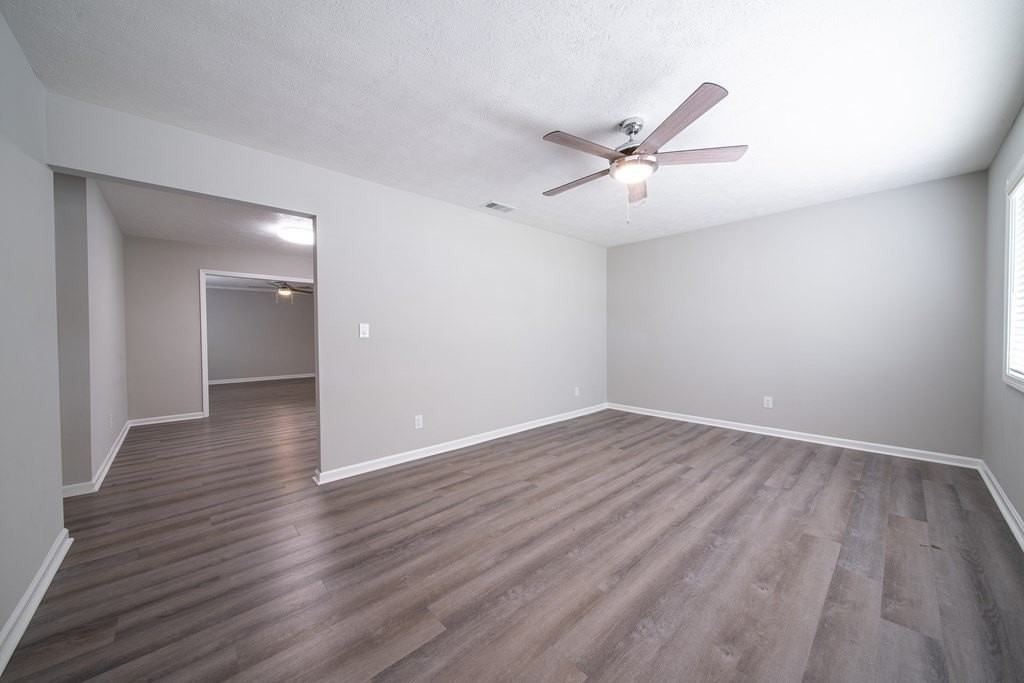 6040 Luna Dr - Photo 7 of 22