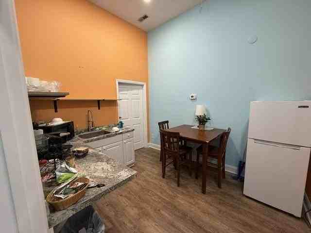 121 Professional Ln - Photo 7 of 9