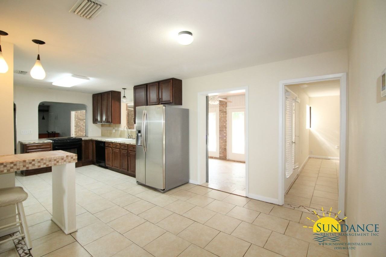308 Echo Cir - Photo 6 of 26