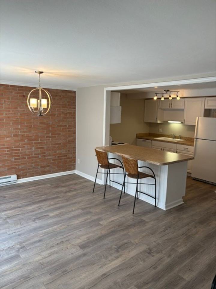 219 Highbridge St #5 - Photo 3 of 10