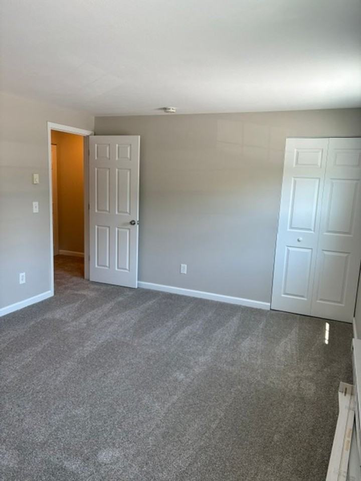 219 Highbridge St #5 - Photo 5 of 10