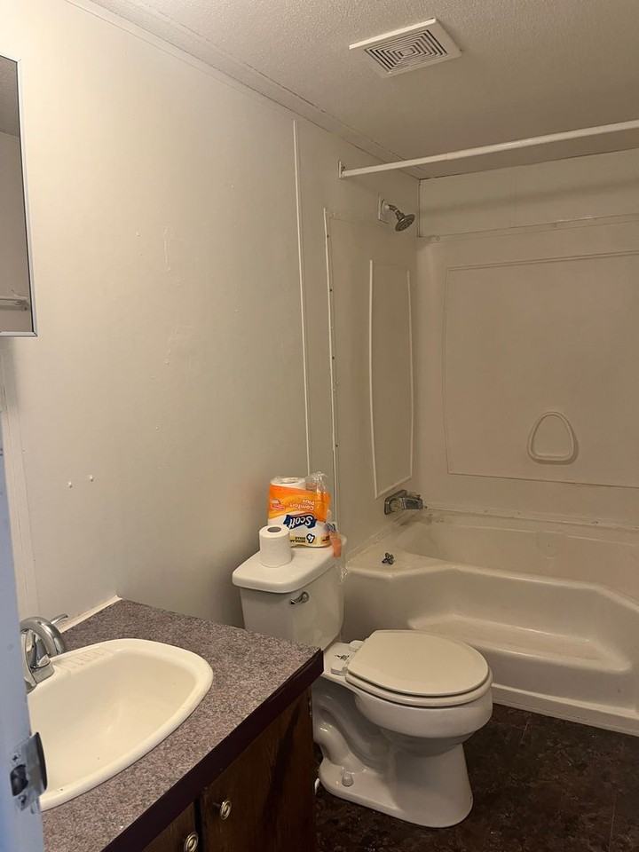 31 Meadow Ct - Photo 5 of 10