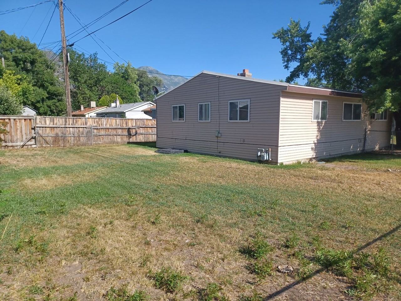 934 W 1225 N - Photo 5 of 22