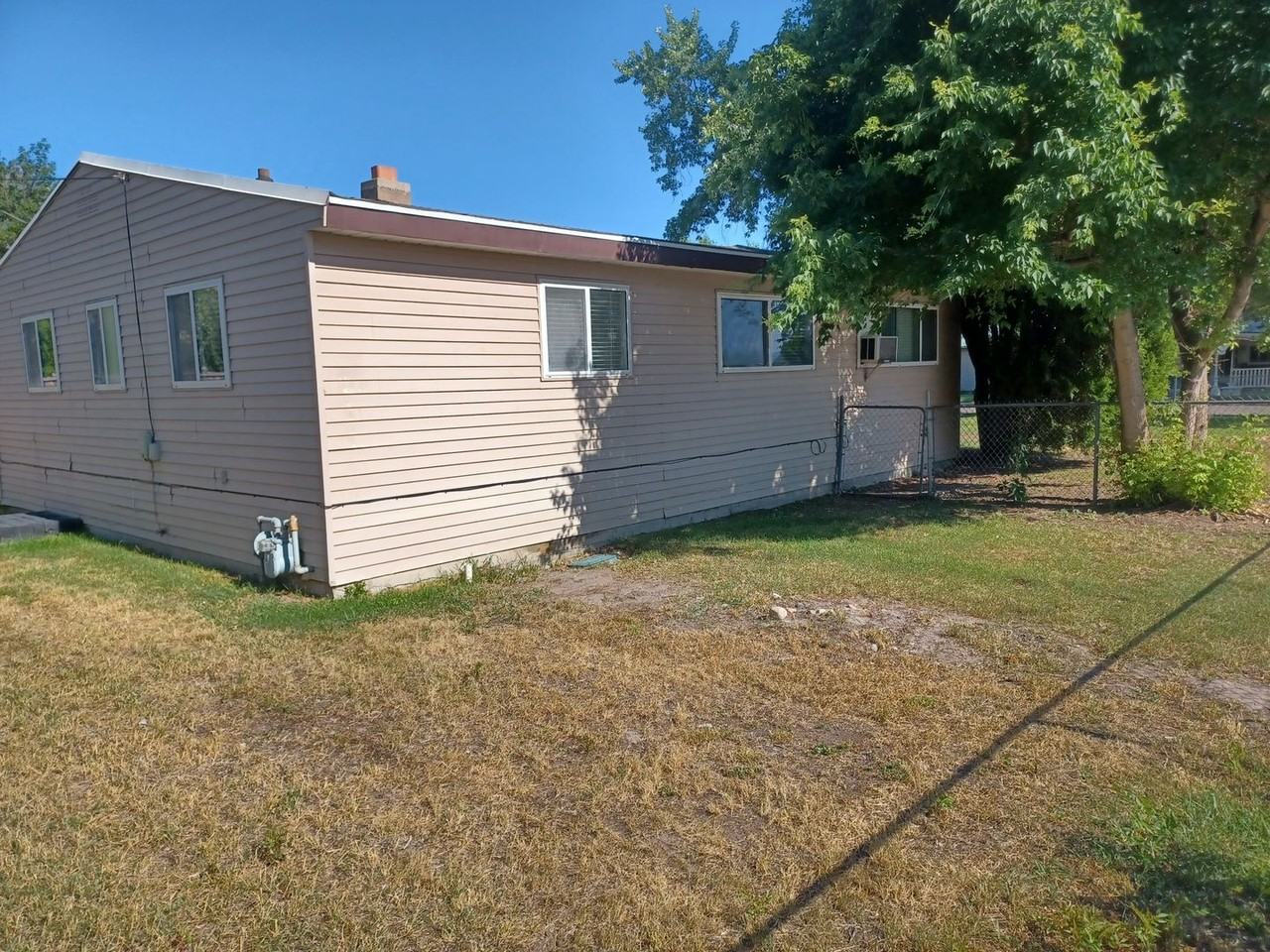 934 W 1225 N - Photo 6 of 22