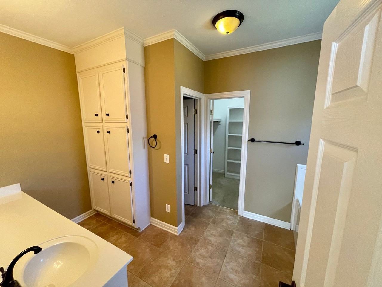 1013 N Azalea Dr - Photo 6 of 13