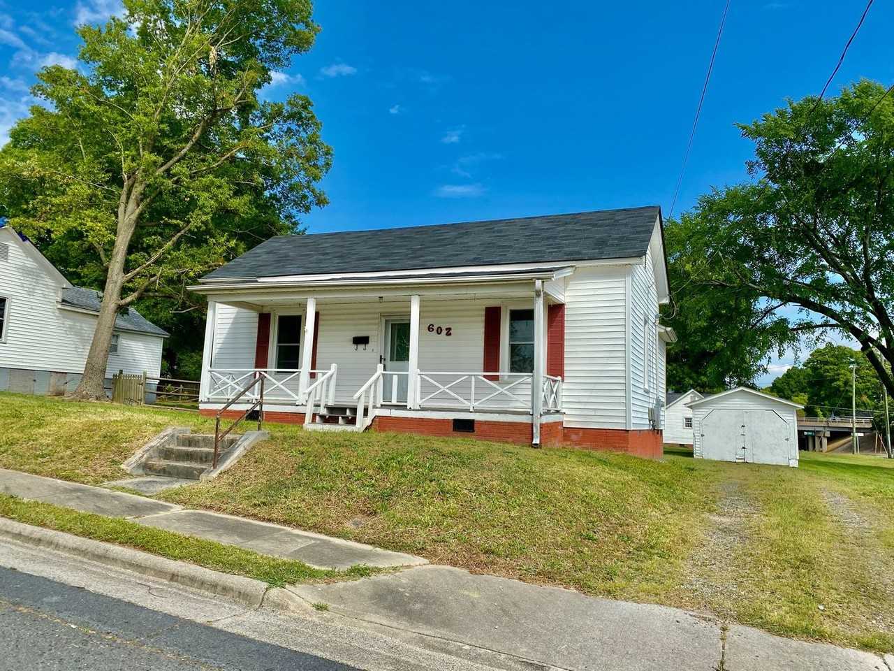 602 N Juniper Ave
