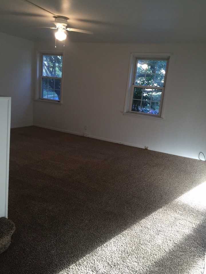 275 Filbert Ave - Photo 2 of 10