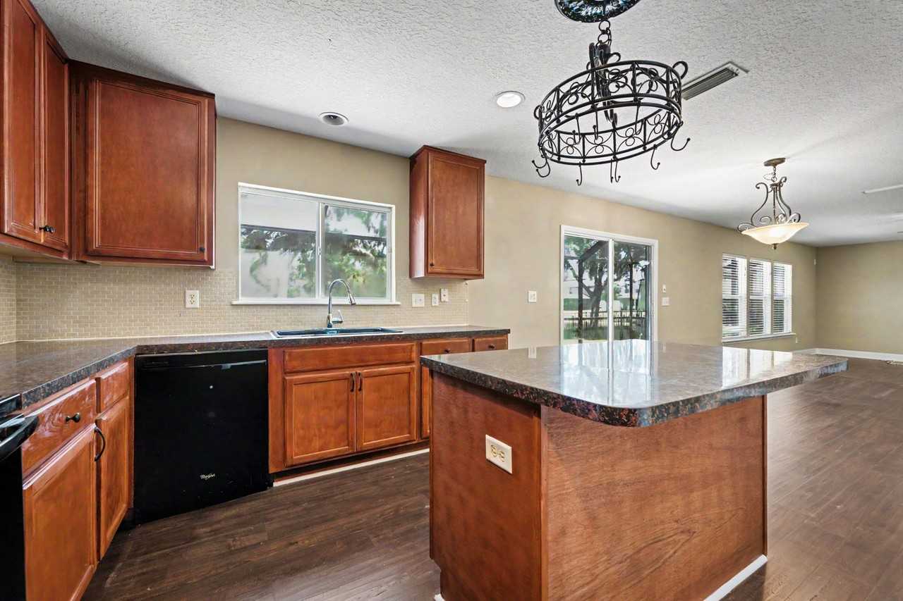 172 Crown Wheel Cir - Photo 4 of 30