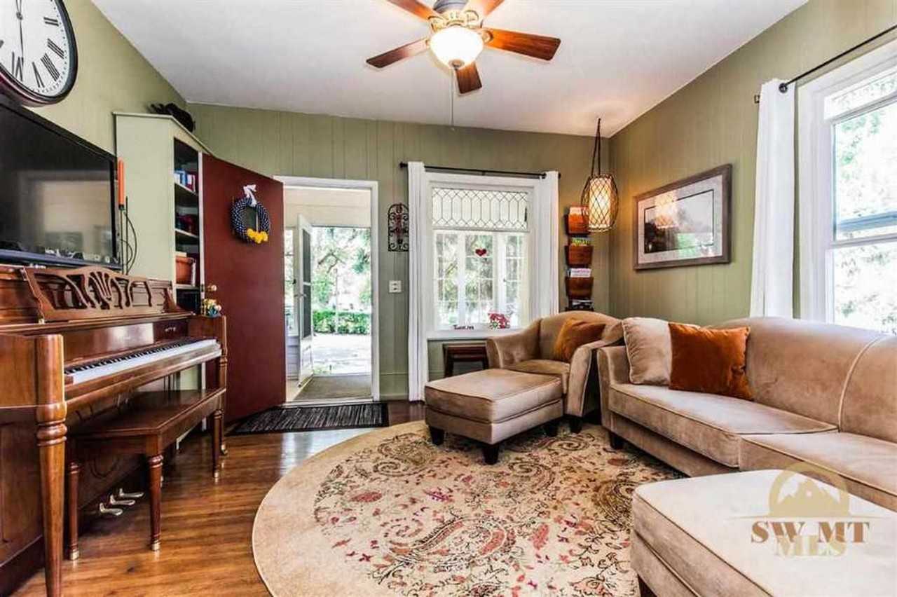 902 S 6th Ave - Photo 3 of 11
