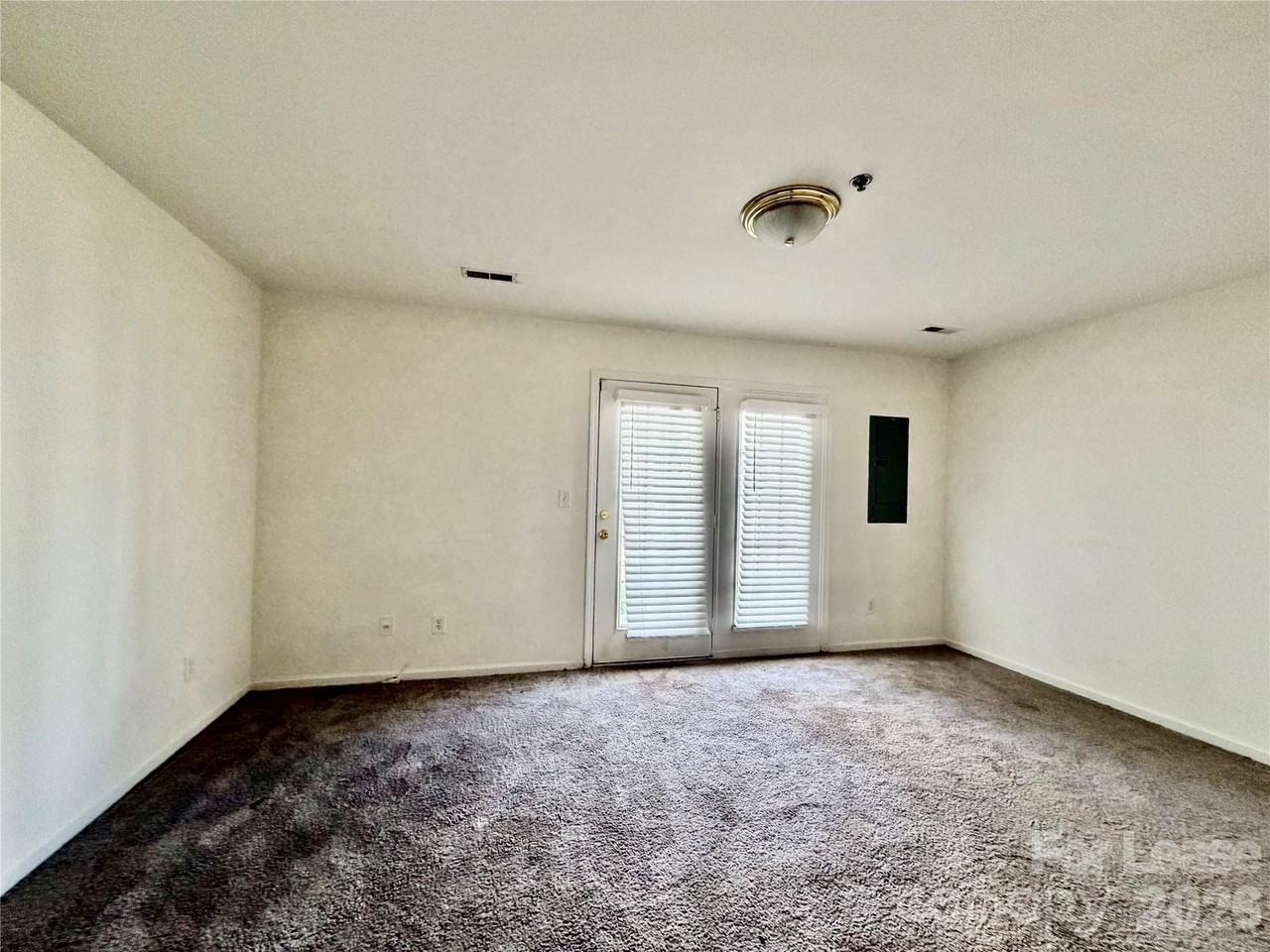 6307 Gammon Rd - Photo 4 of 27