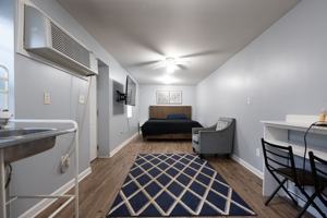 featured image of 970 Hubbard St Sw