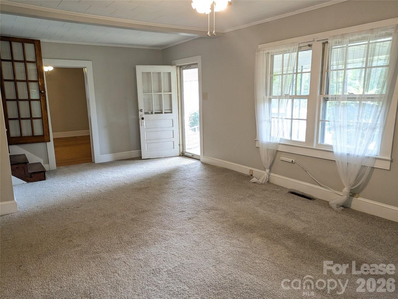 134 Langtree Rd - Photo 4 of 29