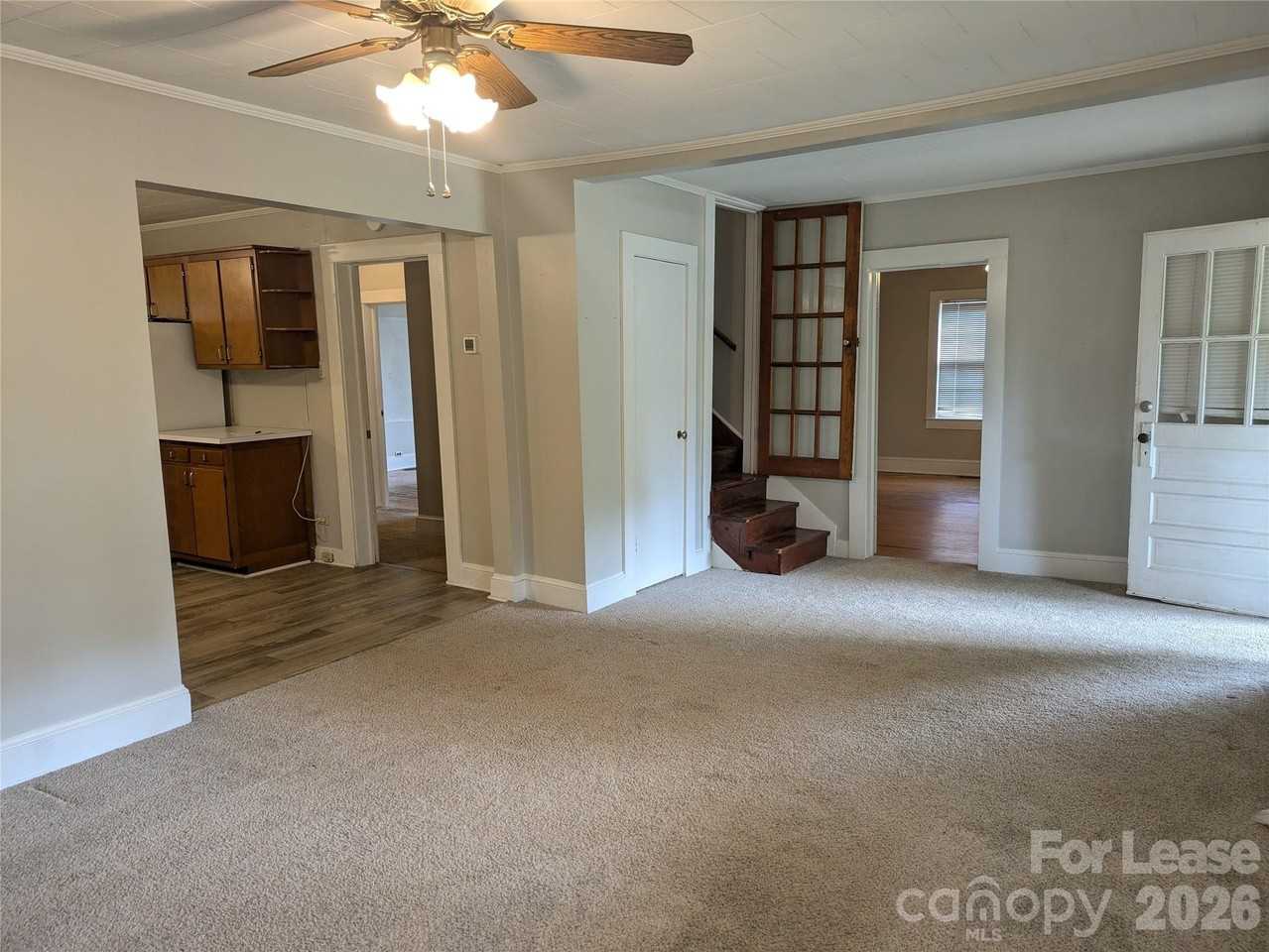 134 Langtree Rd - Photo 7 of 29