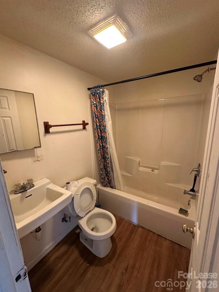 1305 W Front St #B - Photo 4 of 5