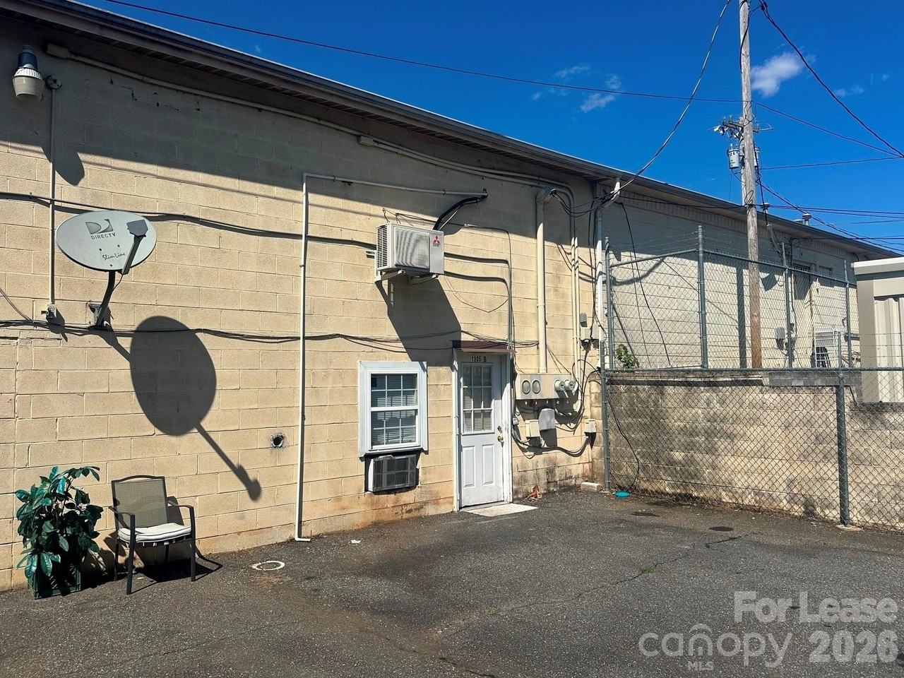 1305 W Front St #B - Photo 5 of 5