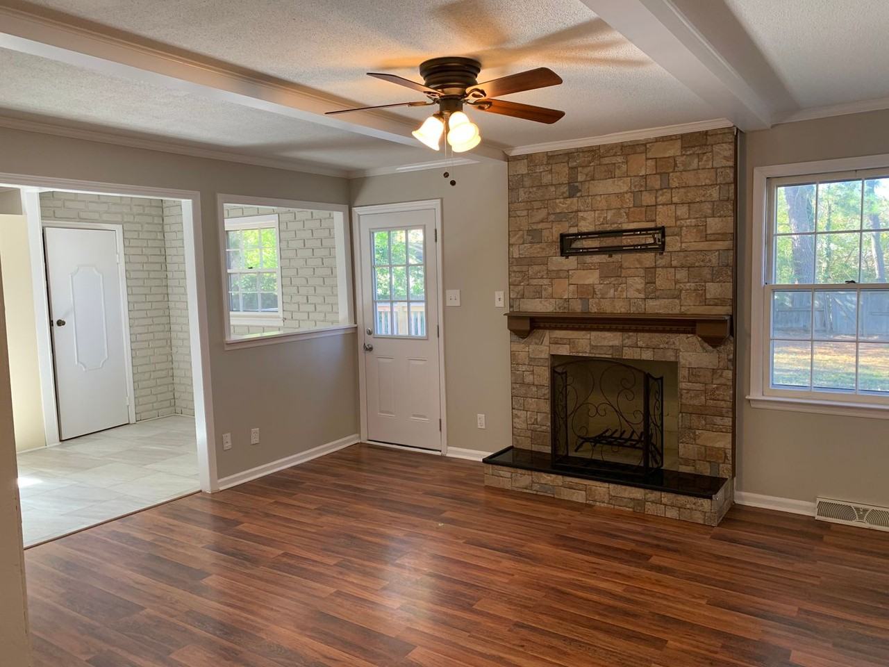 5303 Ainsworth Dr - Photo 6 of 21
