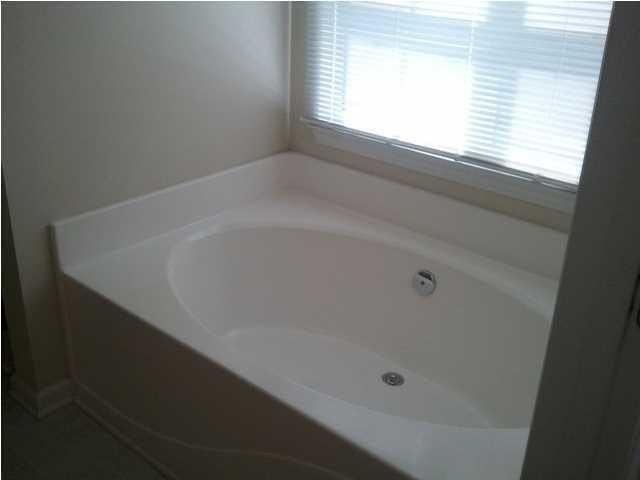 217 Summer Rain Ct - Photo 3 of 8