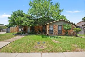 featured image of 2201 Jackson Cir