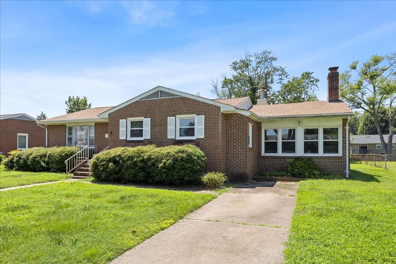 7 Briar Dr - Photo 4 of 27