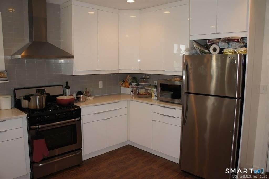 16 Manor St #B - Photo 5 of 18