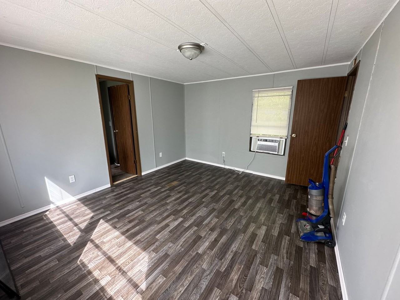 155 Valentine Dr - Photo 2 of 13